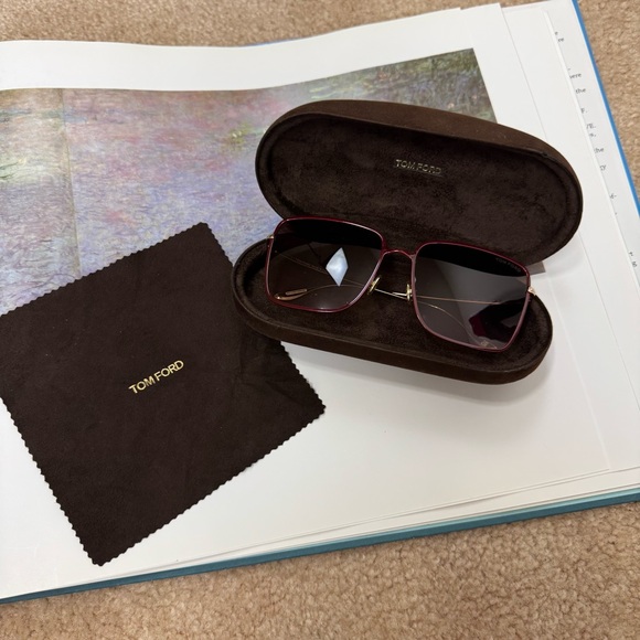 Tom Ford Heather Polarized Square Gold/Bordeaux/Brown Gradient Sunglasses TF739 - Picture 3 of 17